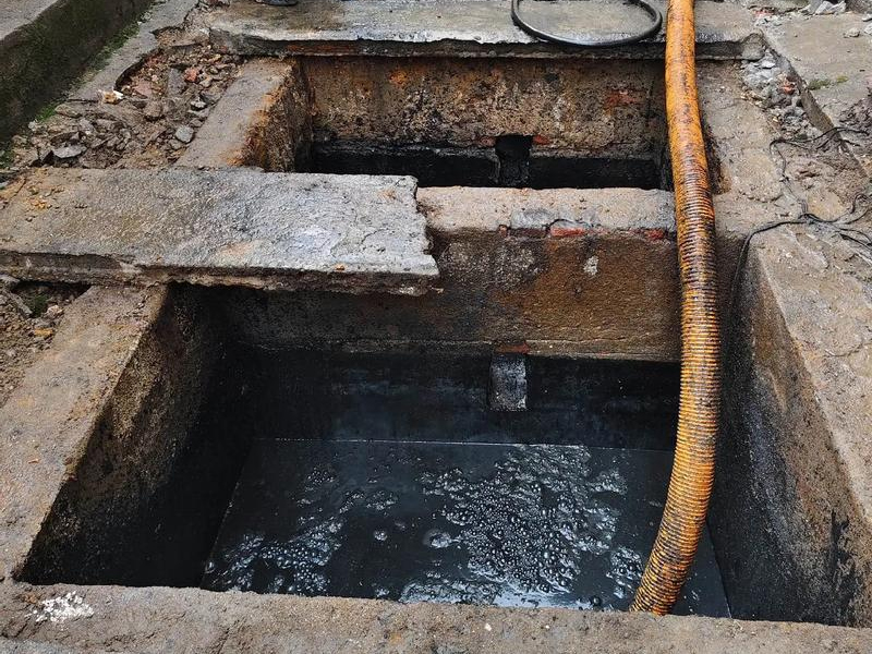 新昌清理化粪池